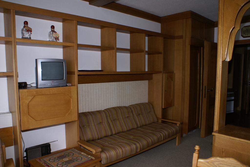 Haus Schuschnig Apartment Bad Kleinkirchheim Phòng bức ảnh