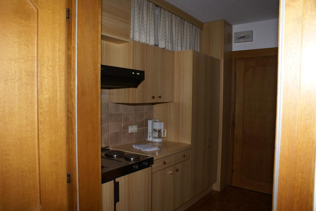 Haus Schuschnig Apartment Bad Kleinkirchheim Phòng bức ảnh